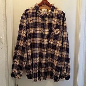 LEGENDARY WHITETAILS Flannel Plaid Men Shirt